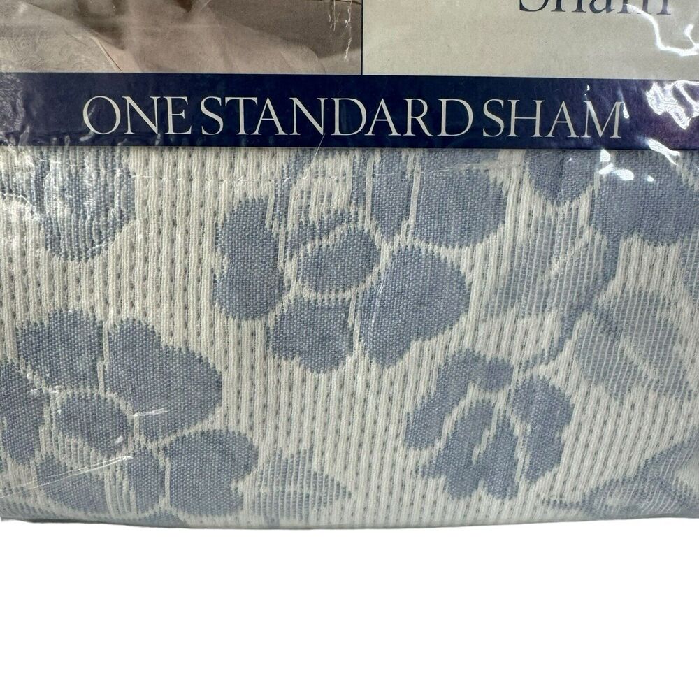 Shavel Vintage Matelasse 1 Standard Sham Fits pillow 20”x29.5” Blue Fauna - Picture 2 of 16